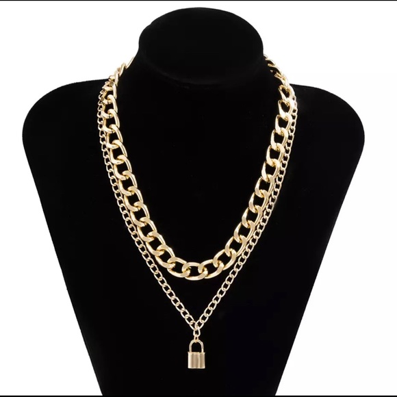 Unisex Gold Chunky Chain Lock Pendant Necklace - Picture 3 of 6